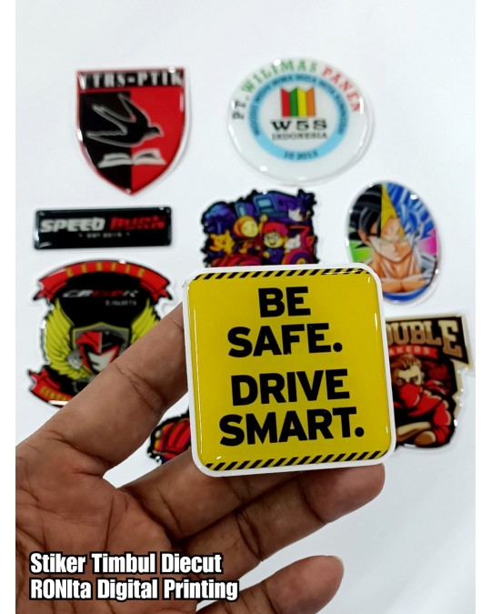 Cetak Stiker Resin Vinyl Standar A3+ Potong Putus atau Diecut